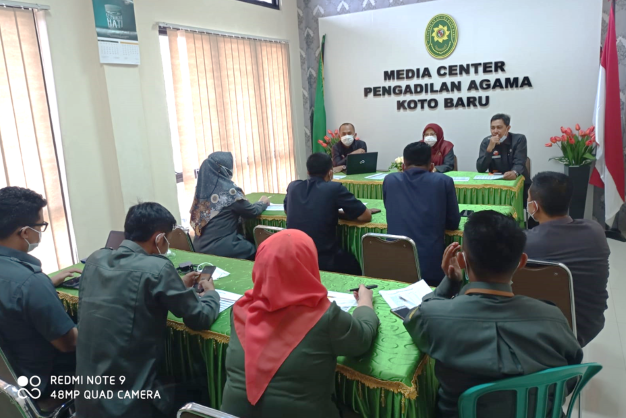 monev kesekreteriatan1