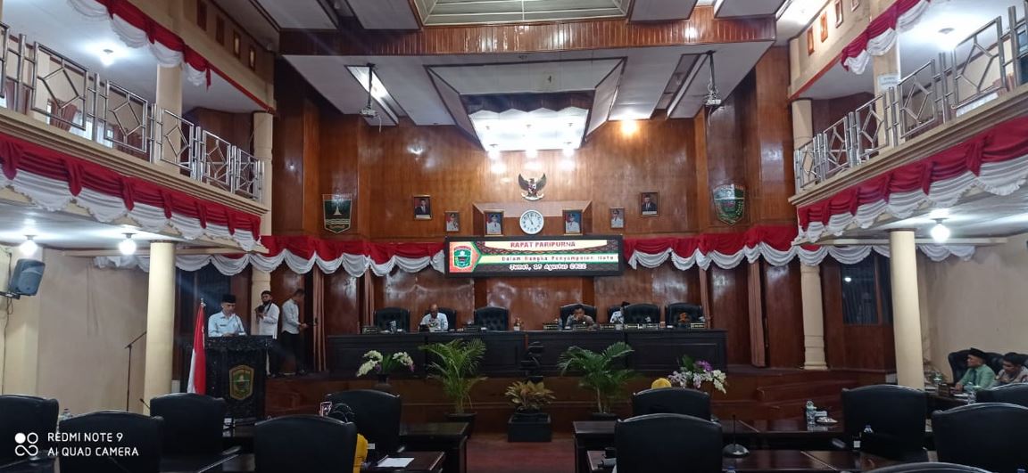 rapat DPRD 190822 1